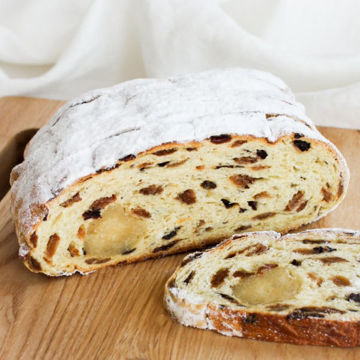 Afbeeldingen van Pakje krentenbrood met spijs